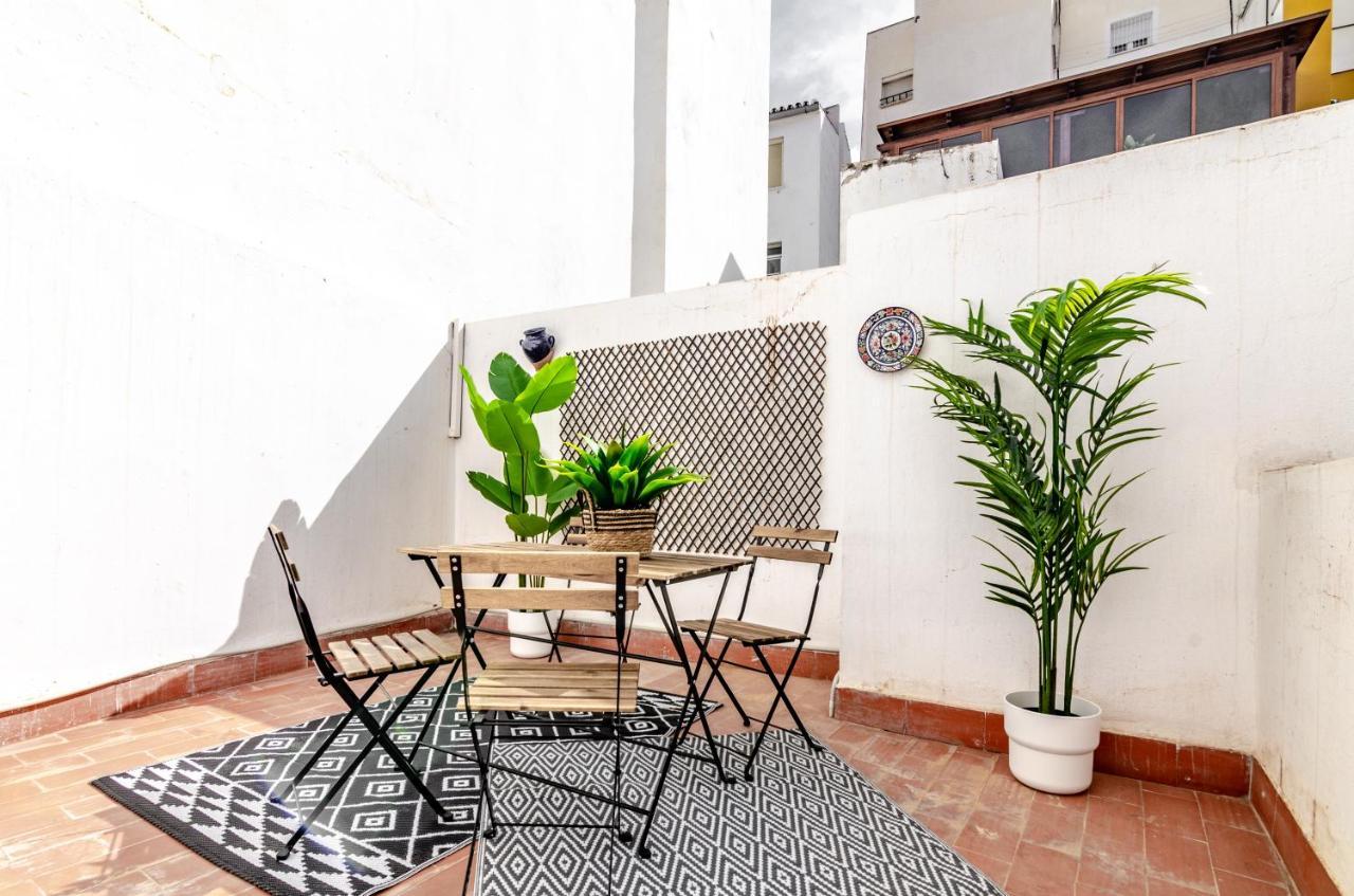 Wintowinrentals Your Home Steps From The Center Málaga Eksteriør billede