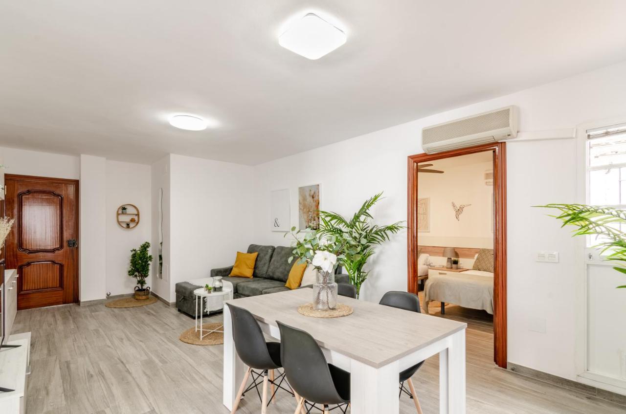 Wintowinrentals Your Home Steps From The Center Málaga Eksteriør billede