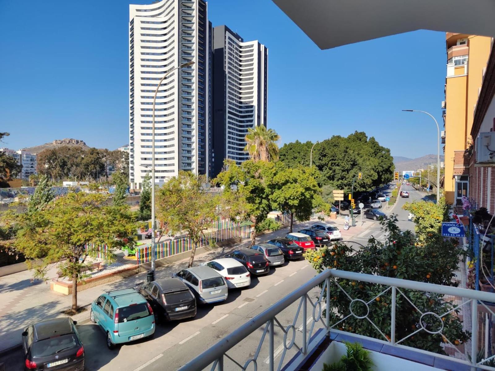 Wintowinrentals Your Home Steps From The Center Málaga Eksteriør billede